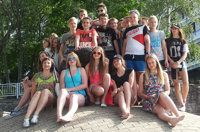 illako Tiina (kuralt puult edimäne) uma klassiga.