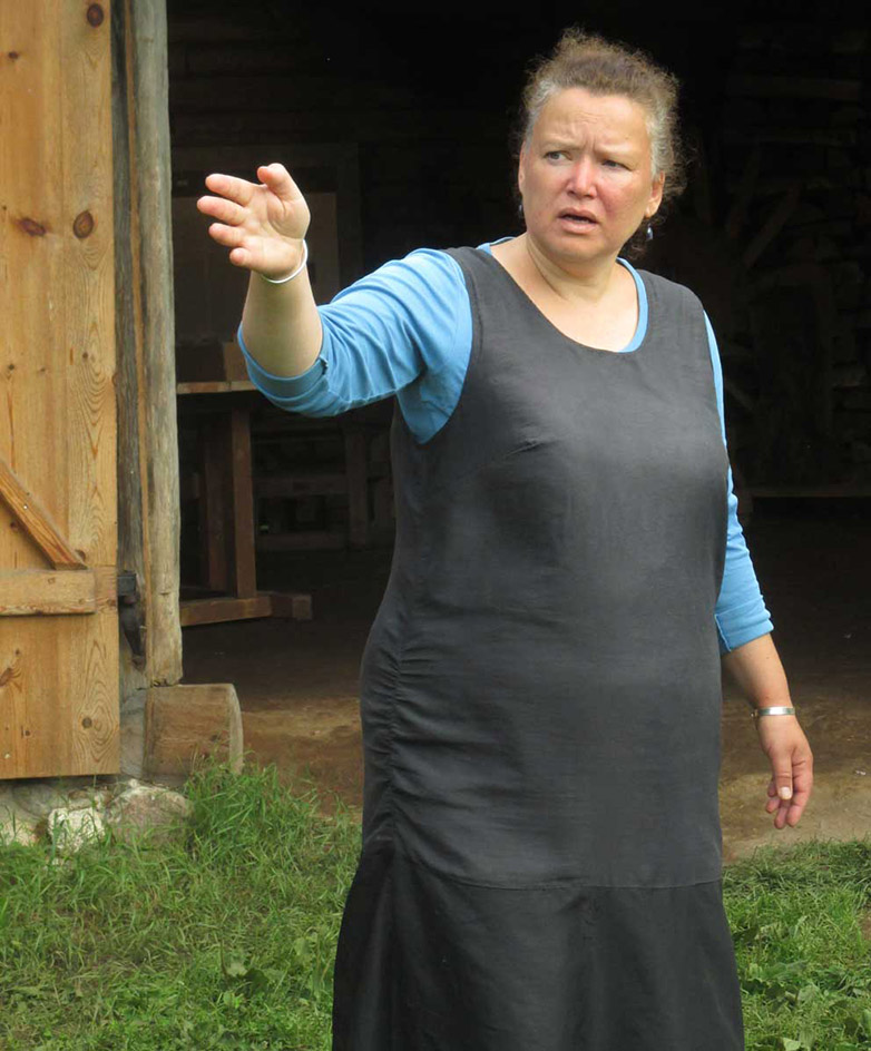 Tiijuht: linamuusõumi pernaanõ Remmeli Kristina om hää meelega valmis muusõummi näütämä