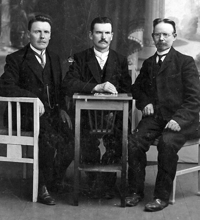 Haanimaalt peri kuulsa hõrilameistri Kriisa (kuralt): Tannil, Jakob ja Juhan