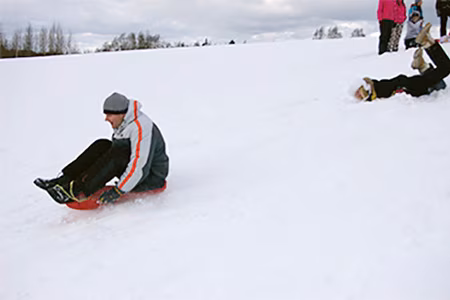 Muus&otilde;umi tegev&auml; vastlap&auml;&auml;v&auml;kombit tutvas