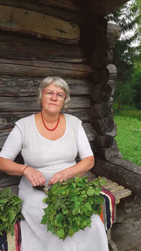 Suvinõ käänüaig: päiv poisikõnõ käü umma korgõt kaari!