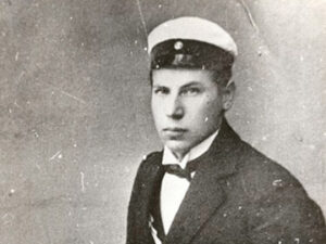 Näütemäng maajumala pojast