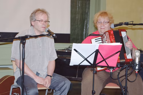 Laul&otilde;v&otilde;istlus uut viil m&otilde;ni n&auml;t&auml;l vahtsit laul&otilde;