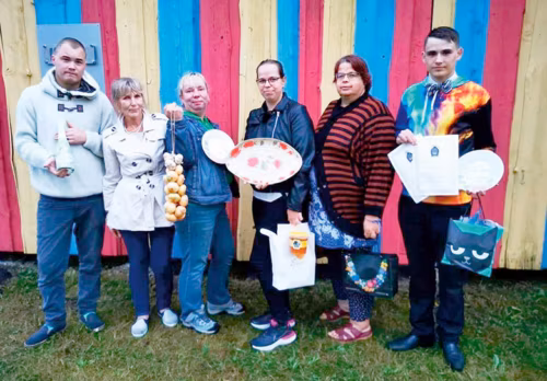 Krabi k&uuml;l&auml;tiatril om vahts&otilde;n&otilde; t&auml;rniga t&uuml;kk