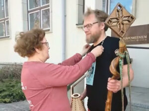 V&otilde;ro keele iistk&otilde;n&otilde;l&otilde;ja om Contra