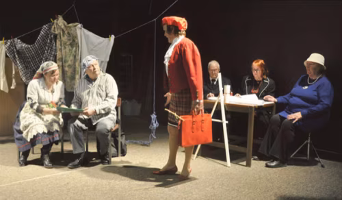 Huugu täüs tiatritükk and märgotamisainõst