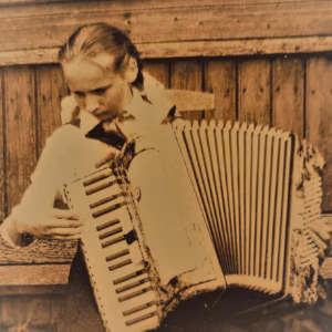 Kildakõisi Hänike külä kirä- ja pillimiihist